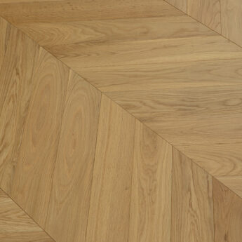 PARKET DGP HRAST CD ČETKAN EXTRA MAT LAK HDF  CH-45 10/2,5x95x510/2,5 L+R T+G